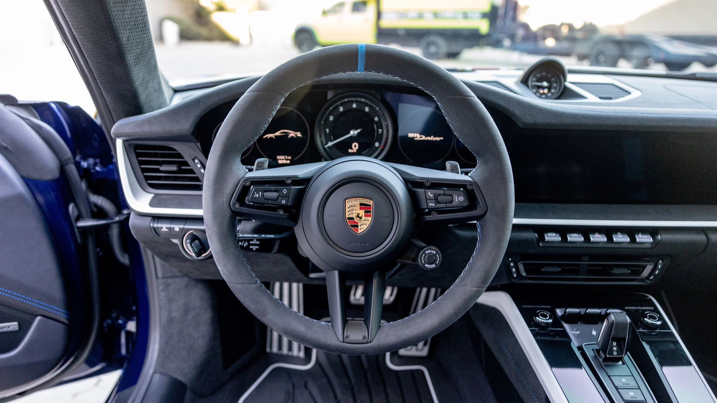2024 Porsche 911 Coupe (2.0) — view 5